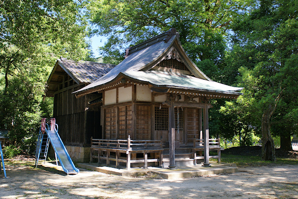 船谷日枝神社社殿