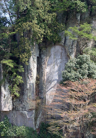 大野寺の磨崖仏